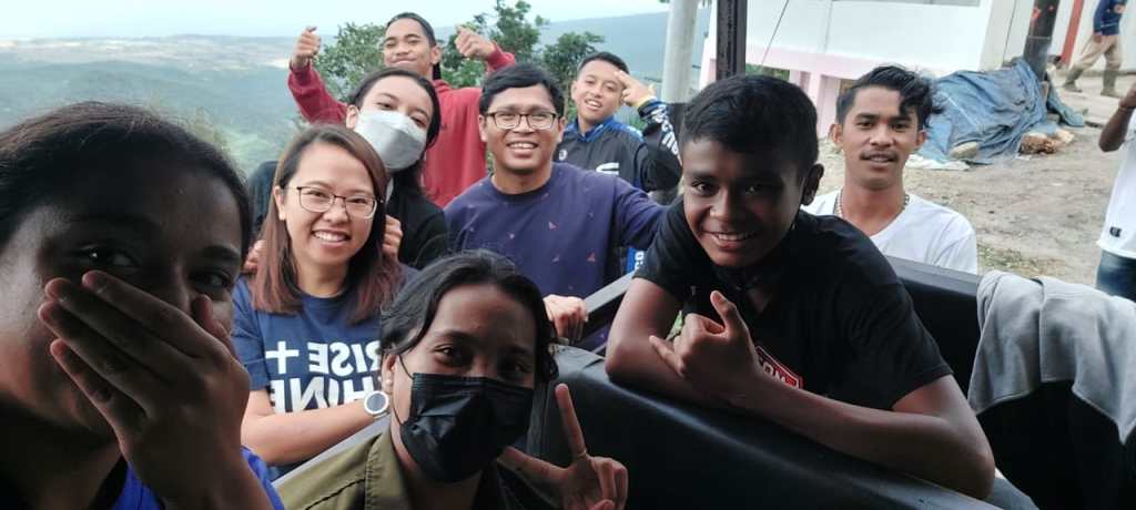 Selamat bertugas di tempat yang baru, Pater Lukas!