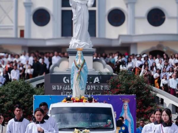 Perarakan Arca Maria Ratu Rosari, Umat: Iman Kami&nbsp;Diperbaharui